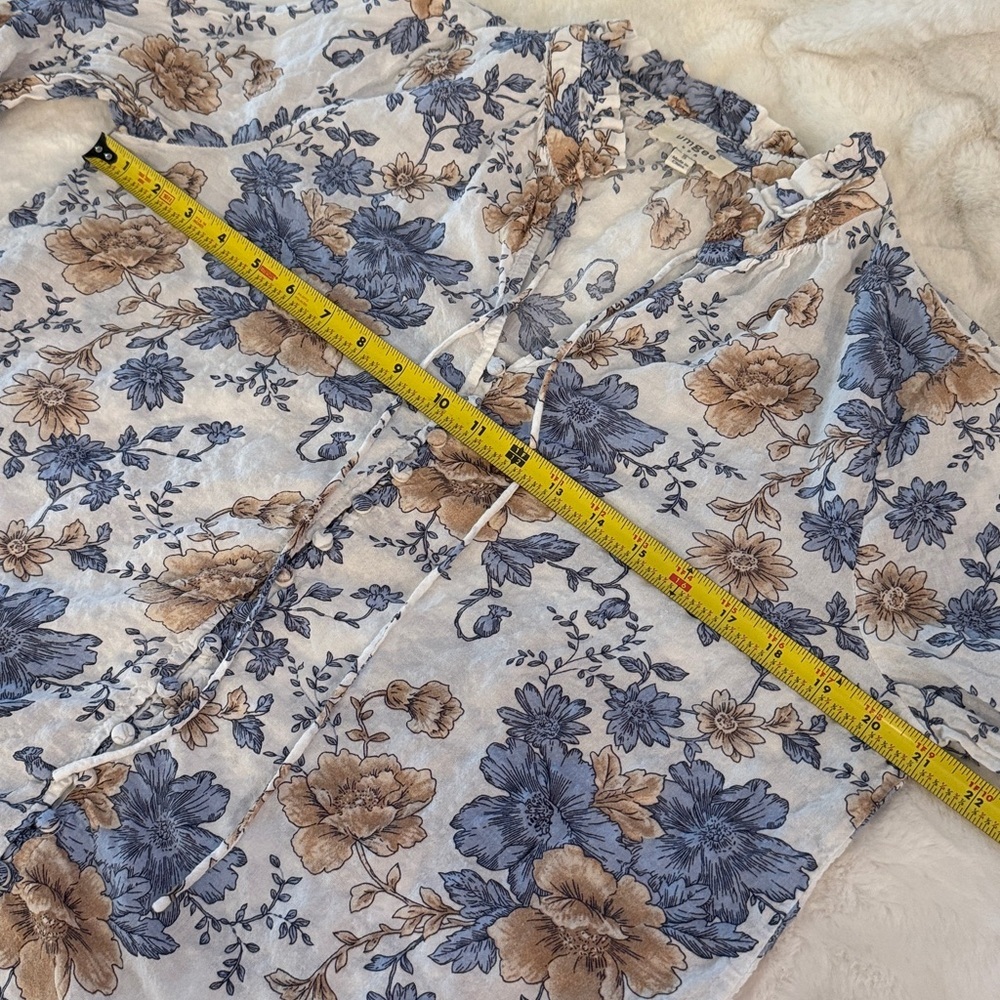 Umgee Blue & Tan Floral Bell Sleeve Boho, Romantic, Cottagecore Blouse - Picture 12 of 15